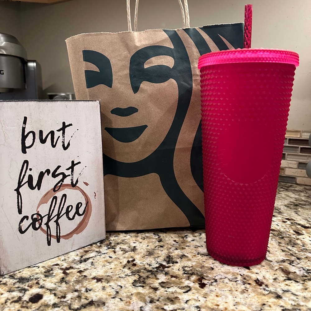 Starbucks 2023 Spring Ruby Hot Pink Studded Venti Tumbler Cold cup